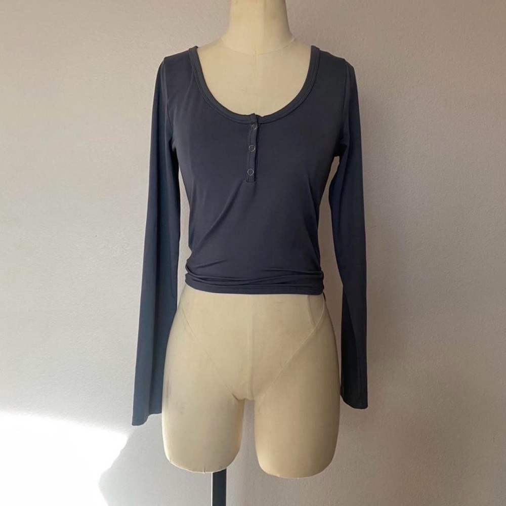 Hollister Long Sleeve Scoop Neck Henley Top - blue Gray